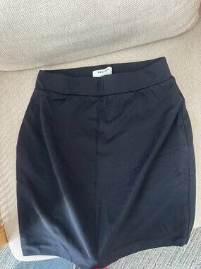 Babaton Black Skirt